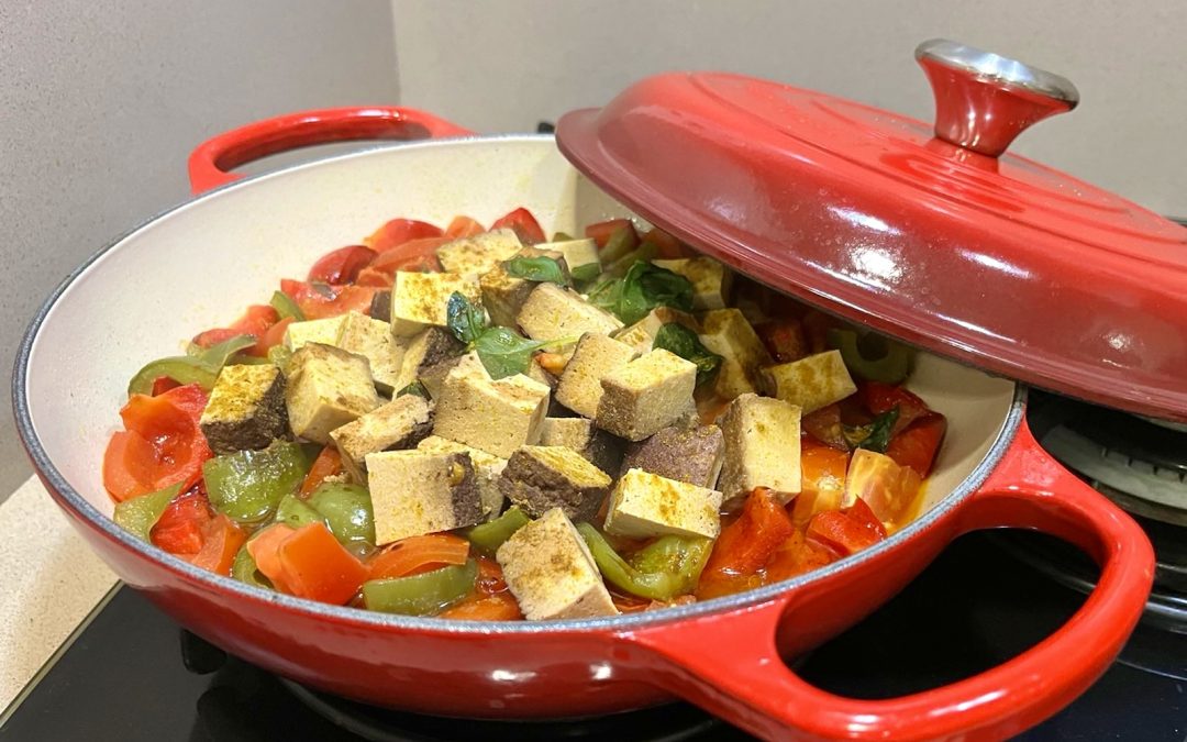 Stufato di Tofu affumicato e peperoni